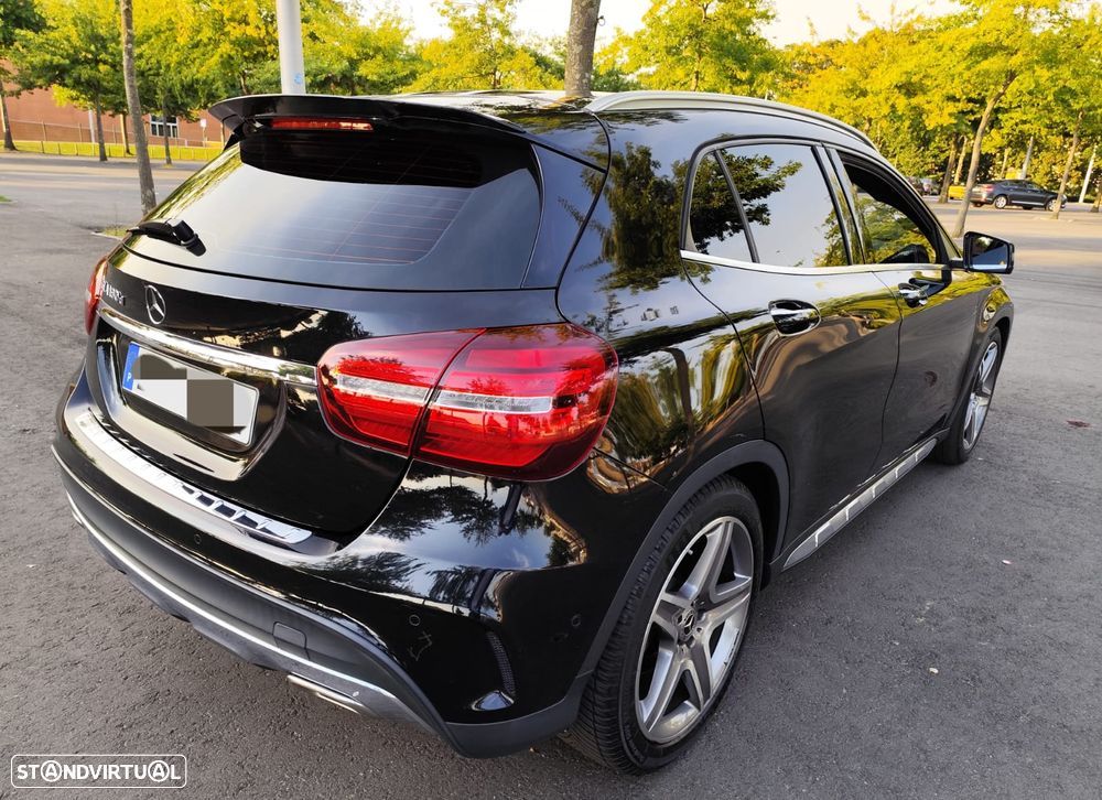 Mercedes-Benz GLA 180 d 7G-DCT AMG Line - 7