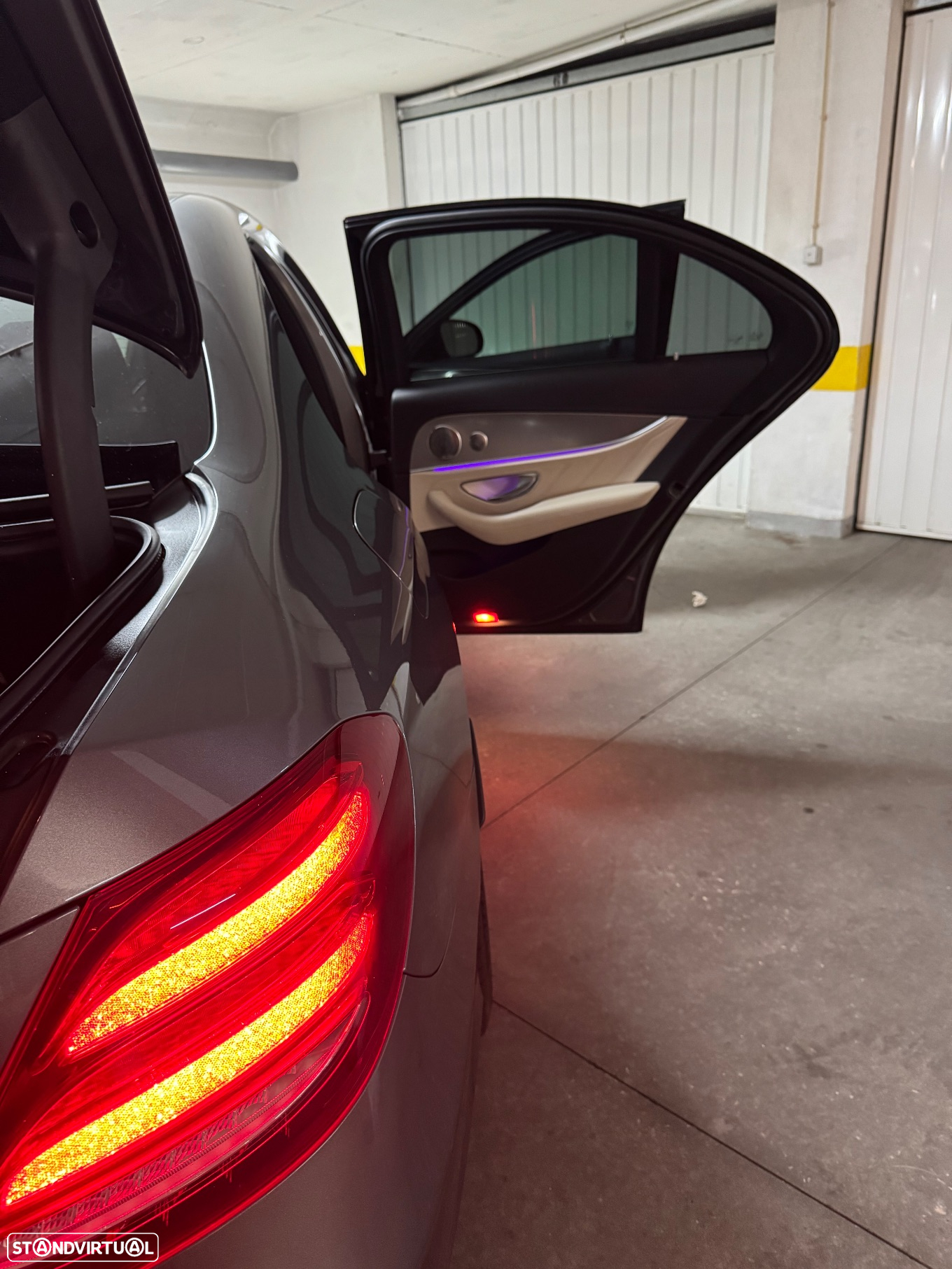 Mercedes-Benz E 63 AMG S 4-Matic+ - 35