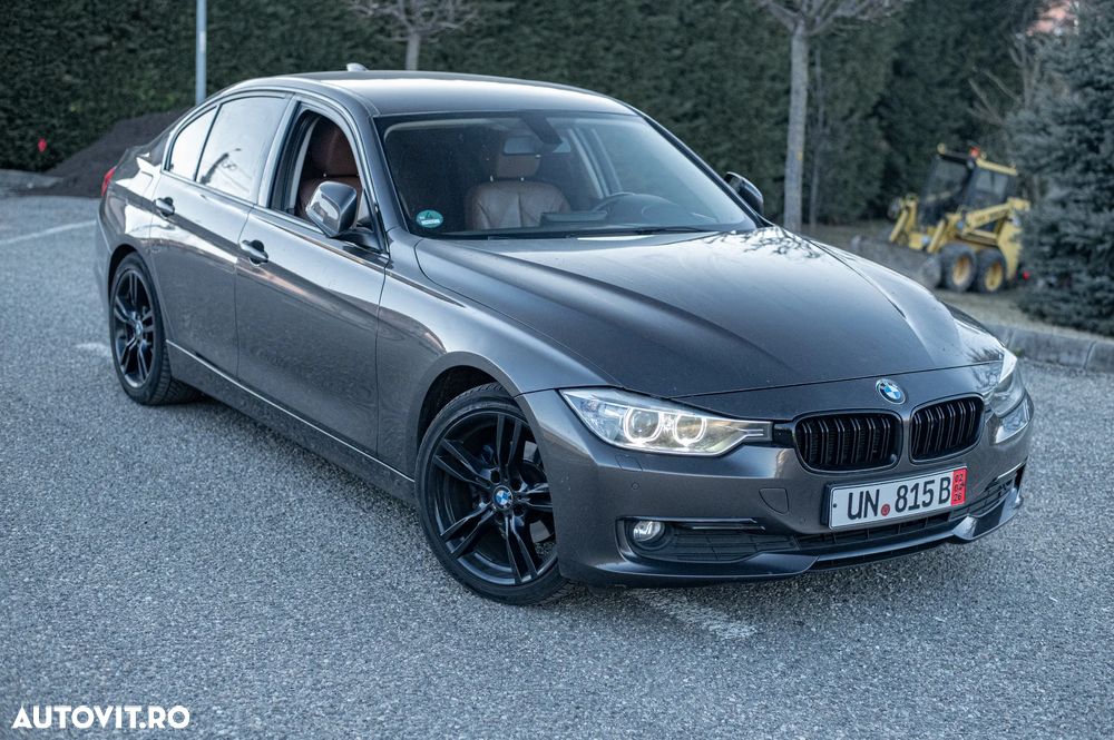 BMW Seria 3 320d Aut. - 1
