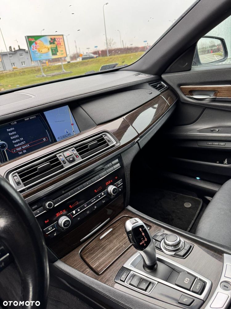 BMW Seria 7 - 6