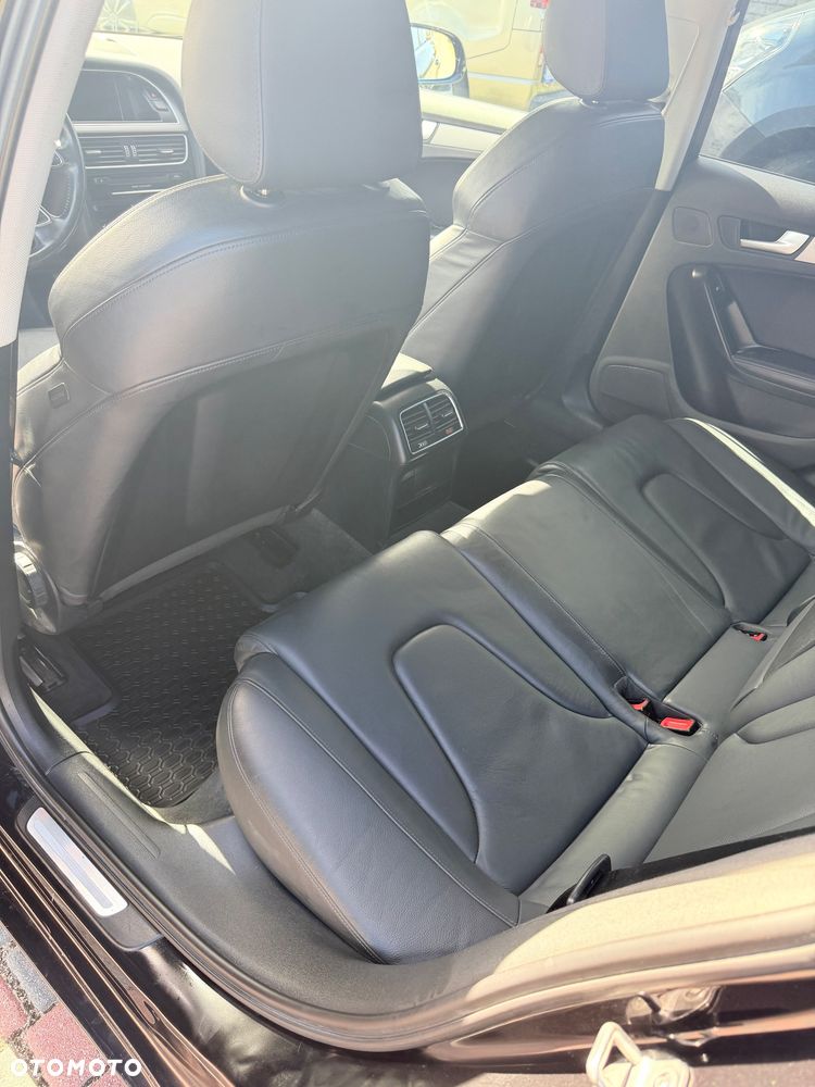 Audi A4 Avant 2.0 TDI - 11