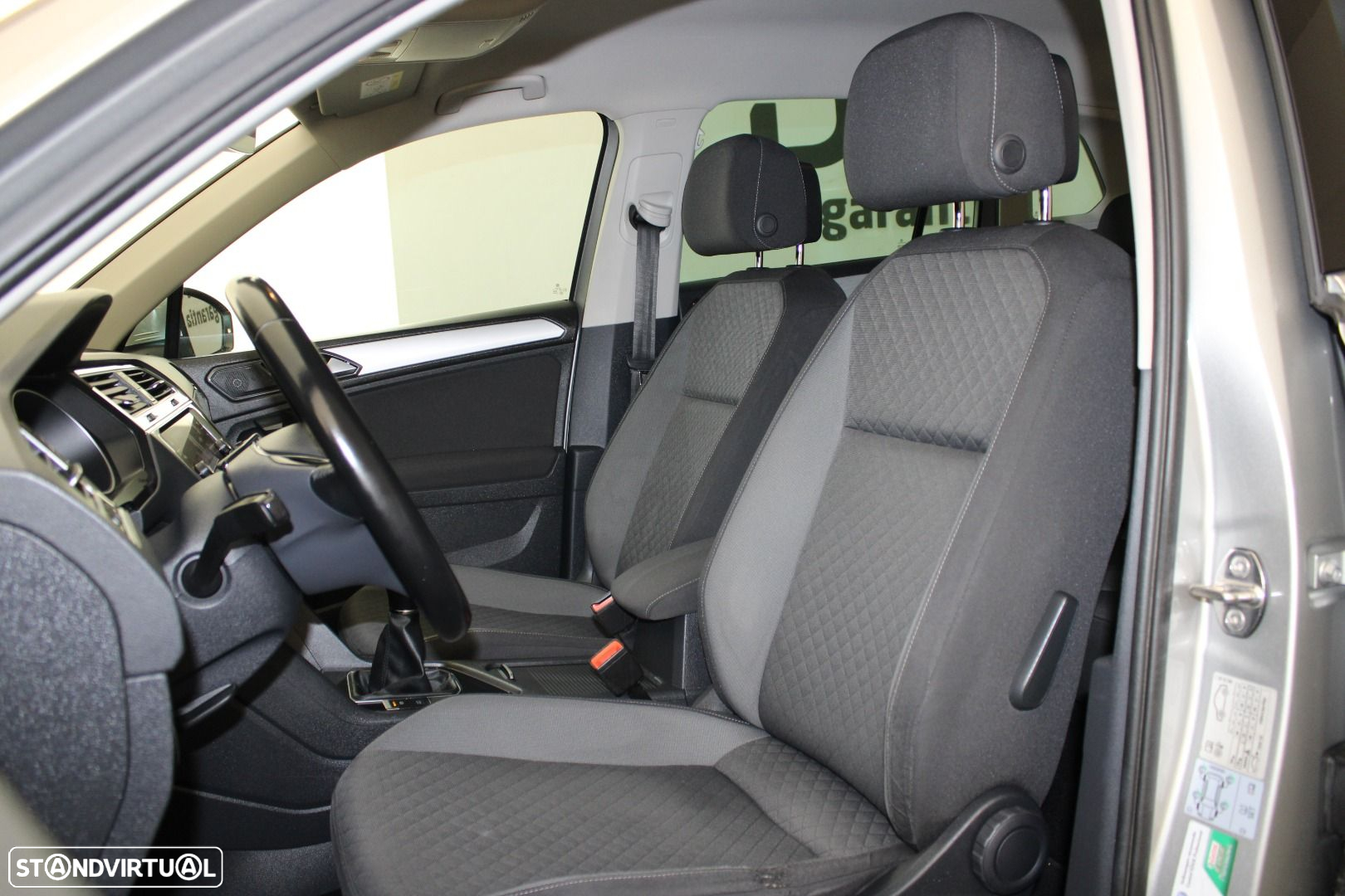 VW Tiguan 1.6 TDI Confortline - 25