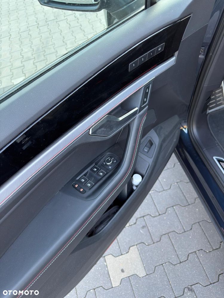 Volkswagen Touareg V6 TDI SCR 4Motion R-Line FINAL EDITION - 8