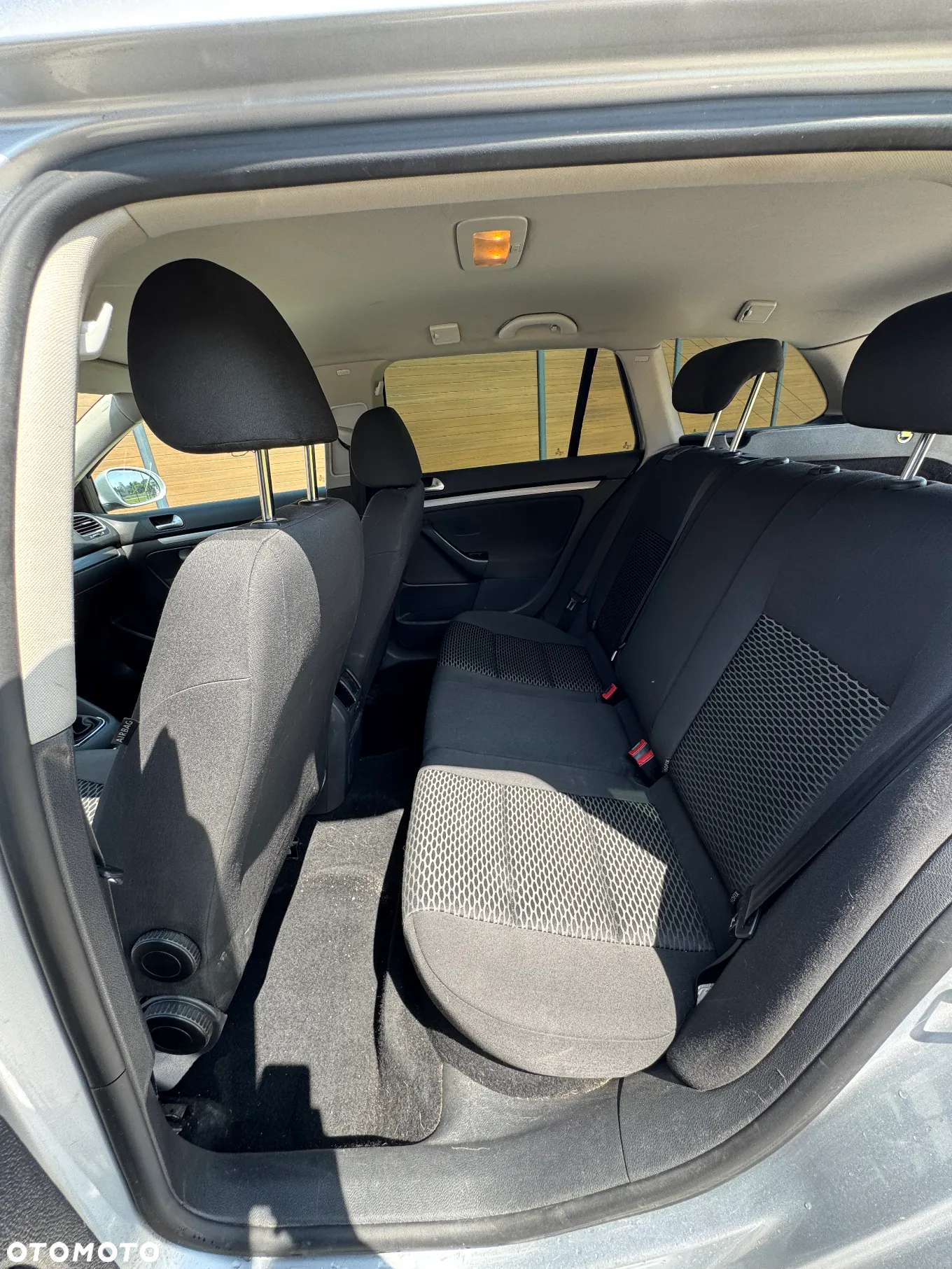 Volkswagen Golf VI 1.6 TDI Comfortline - 12