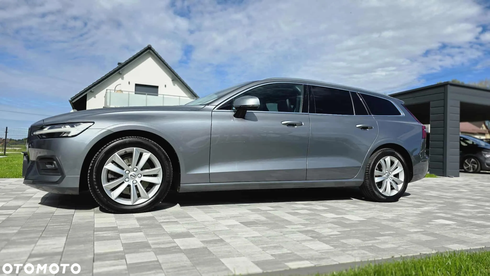 Volvo V60 D4 AWD Momentum Pro - 6