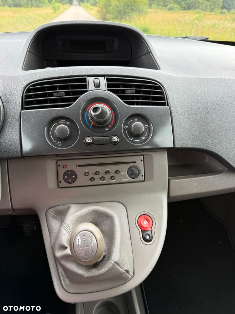 Renault Kangoo 1.6 8V Happy Family - 13