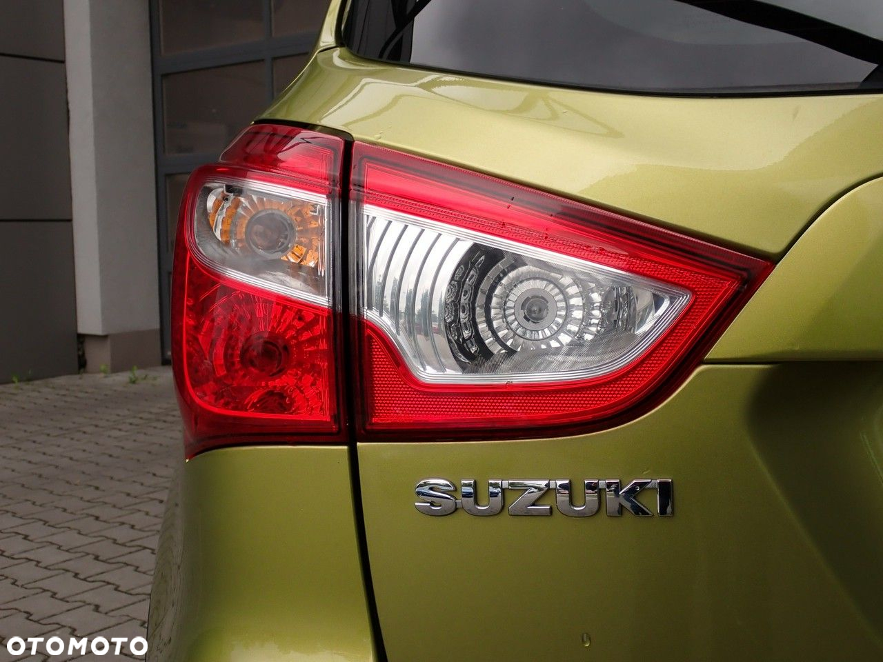 Suzuki SX4 S-Cross - 12
