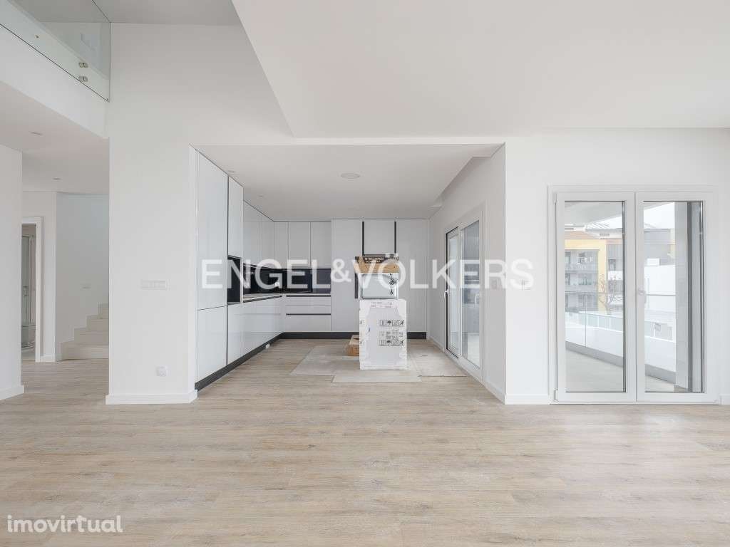 Moradia Independente T4 em Vale de Milhaços - Grande imagem: 2/53