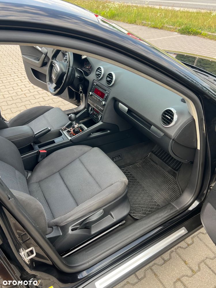 Audi A3 Sportback 1.4 TFSI Ambition - 14