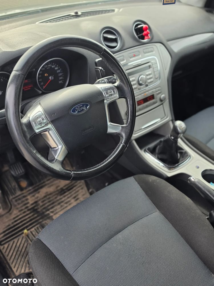 Ford Mondeo - 5