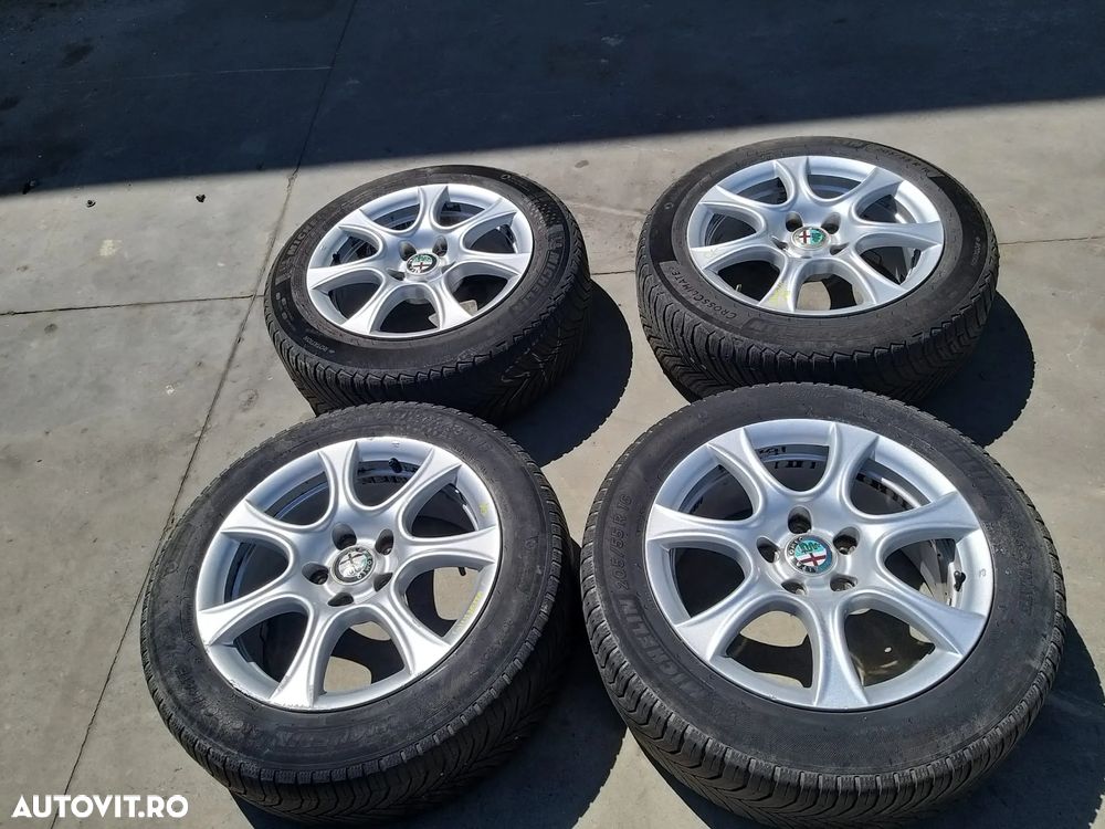 Set jante aliaj cu anvelope r16 205/55r16 alfa romeo giulietta 940 156093261 - 1