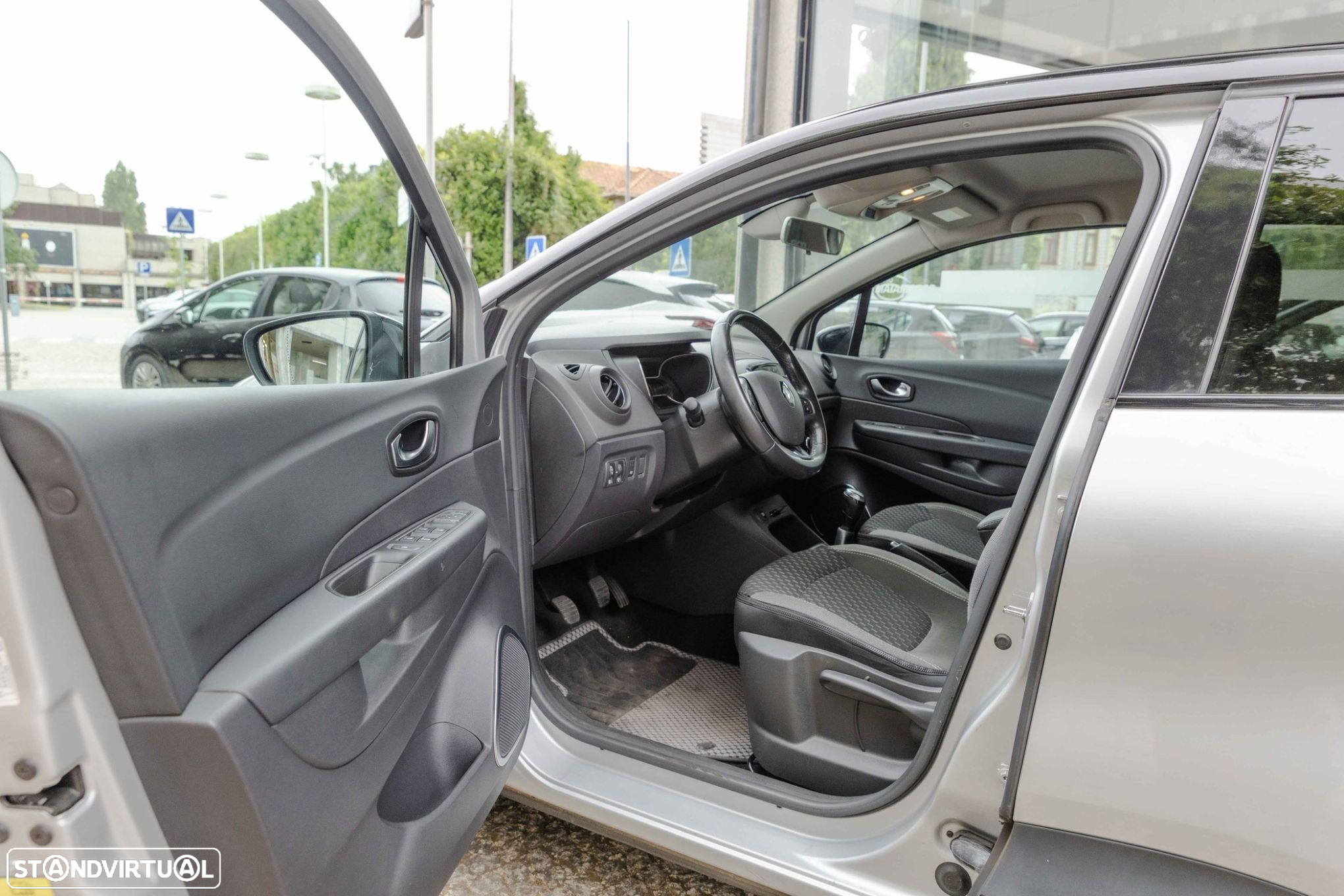 Renault Captur 0.9 TCE Exclusive - 8