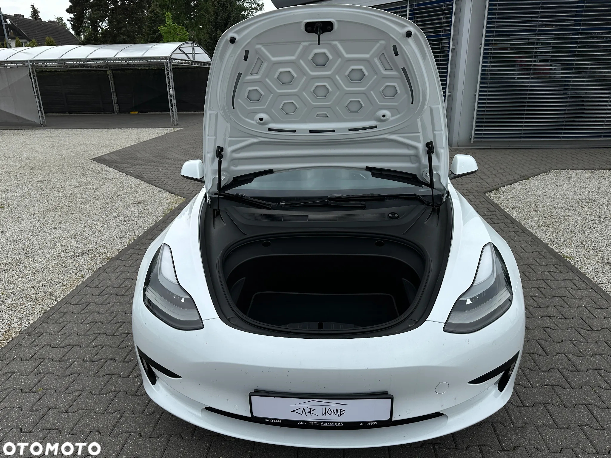 Tesla Model 3 RWD - 4