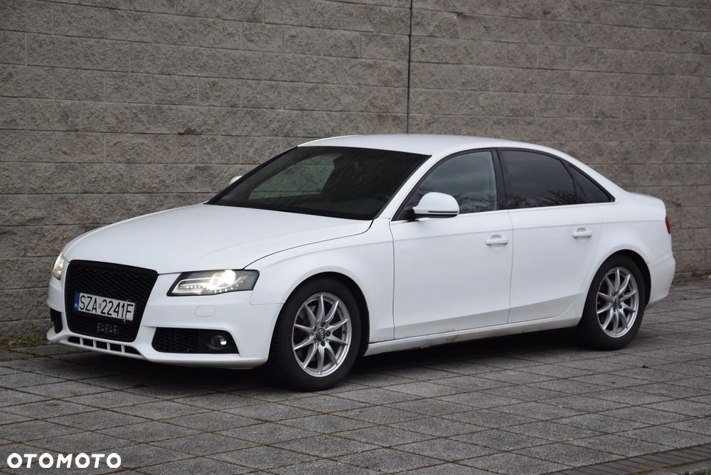 Audi A4 Limousine - 9