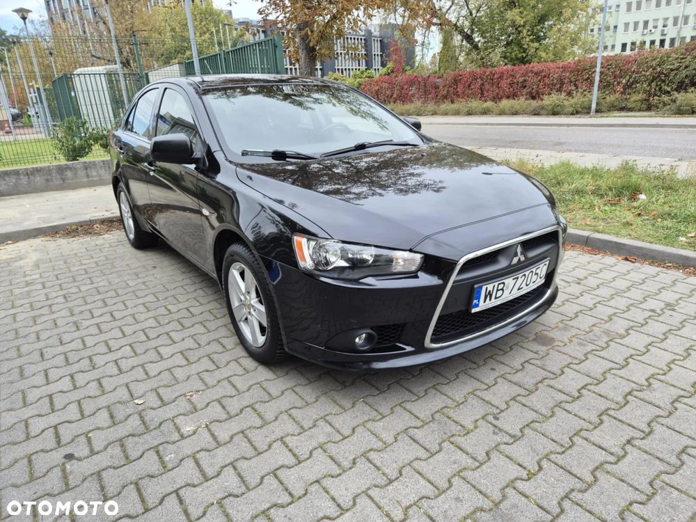 Mitsubishi Lancer - 2