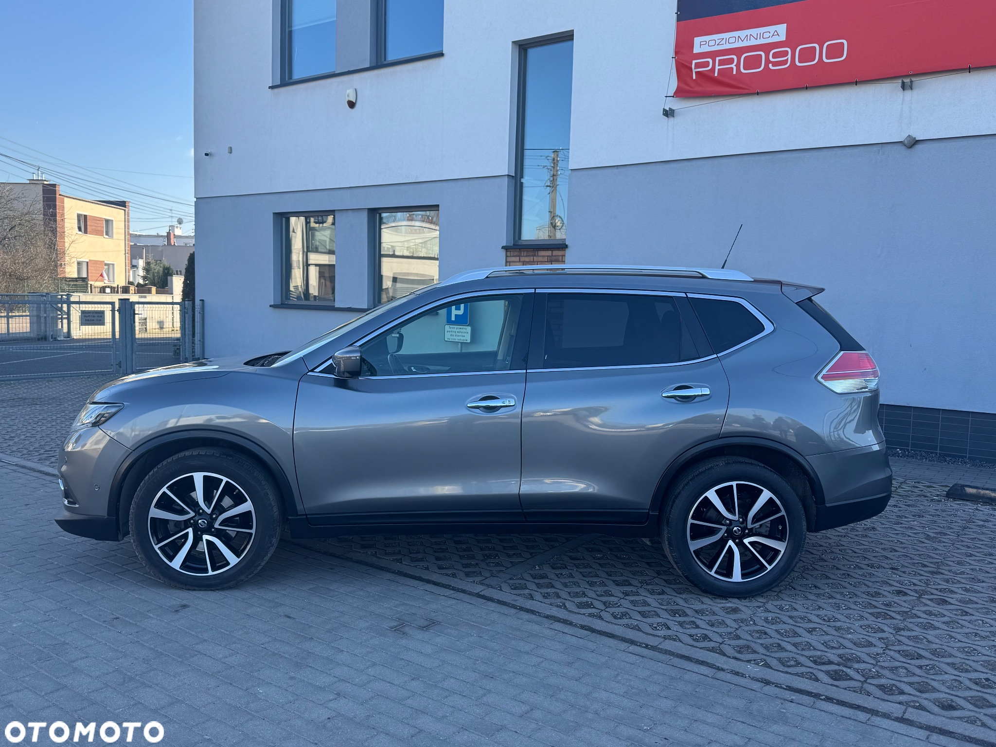 Nissan X-Trail 1.6 DCi N-Connecta 2WD Xtronic 7os - 15