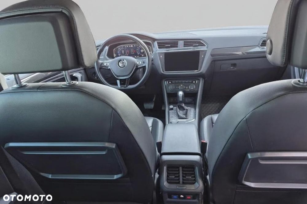 Volkswagen Tiguan 2.0 TDI SCR 4MotION DSG R-Line - 13