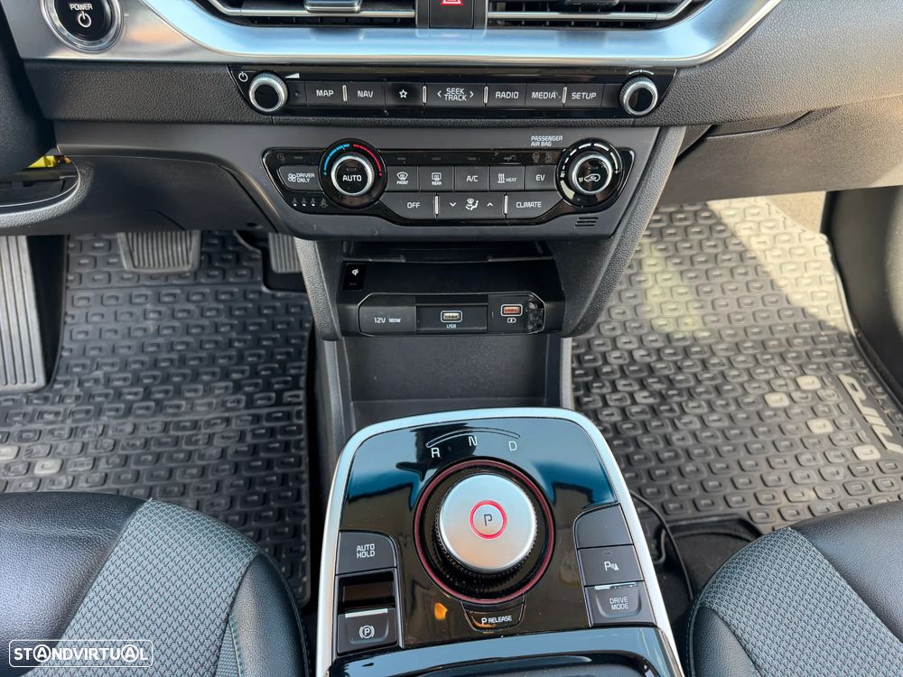 Kia Niro ver-e--niro-64kwh - 13
