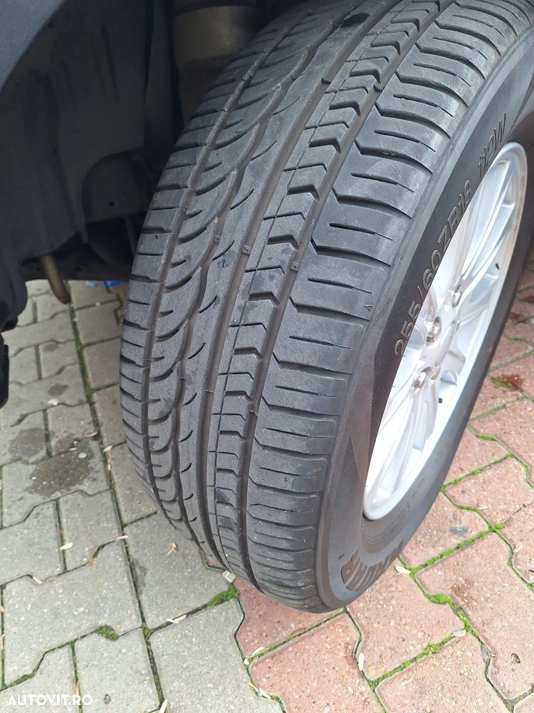 Land Rover Discovery TD 6 HSE - 7