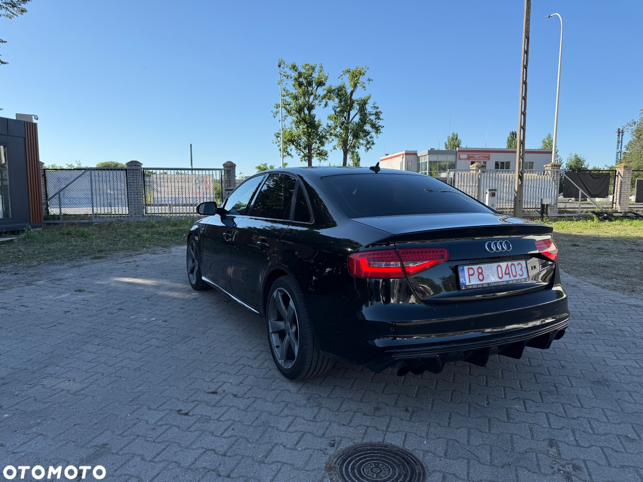 Audi A4 Avant 45 TFSI quattro S tronic S line - 4