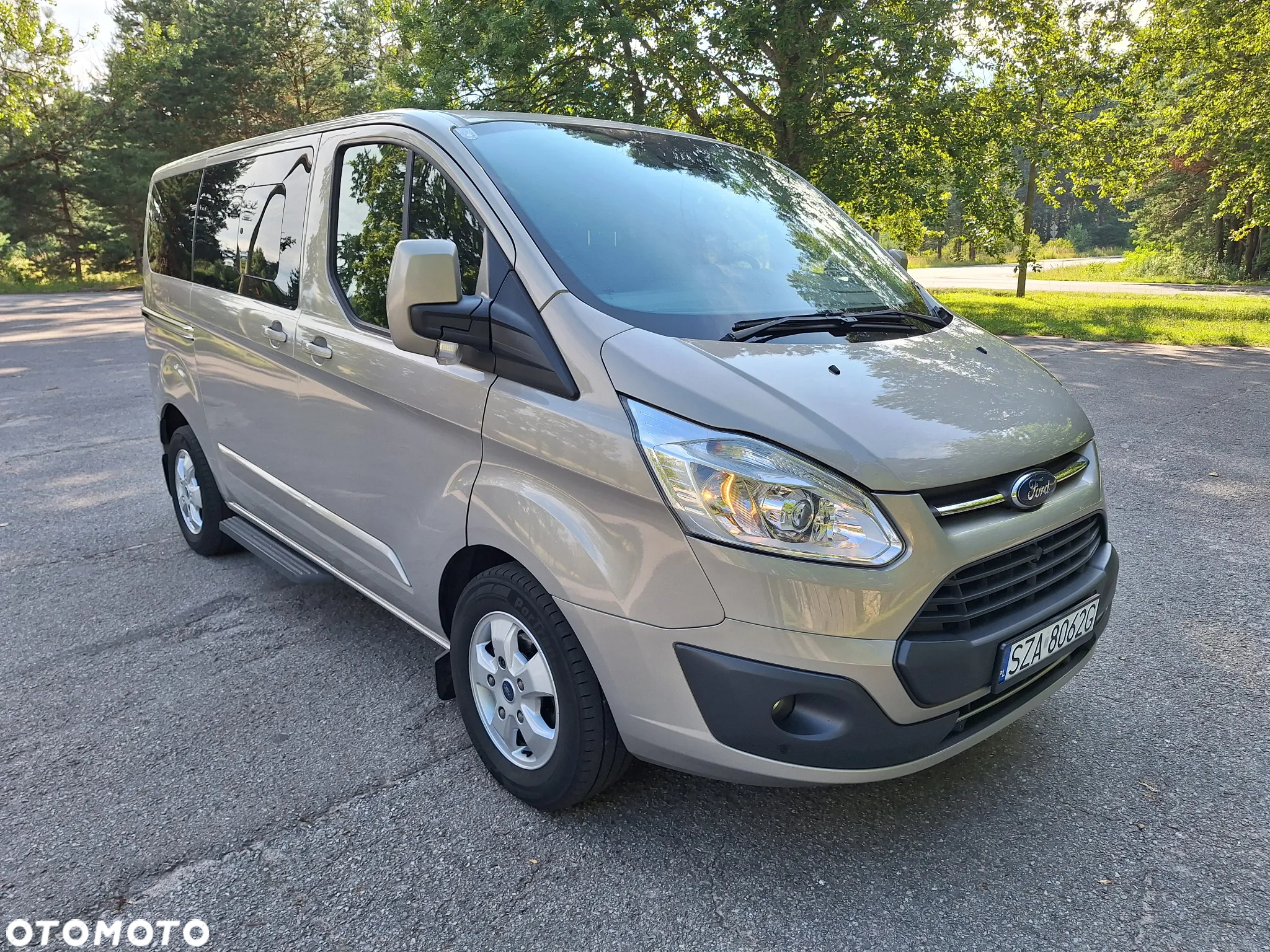 Ford Tourneo Custom 310 L1H1 VA Titanium - 4