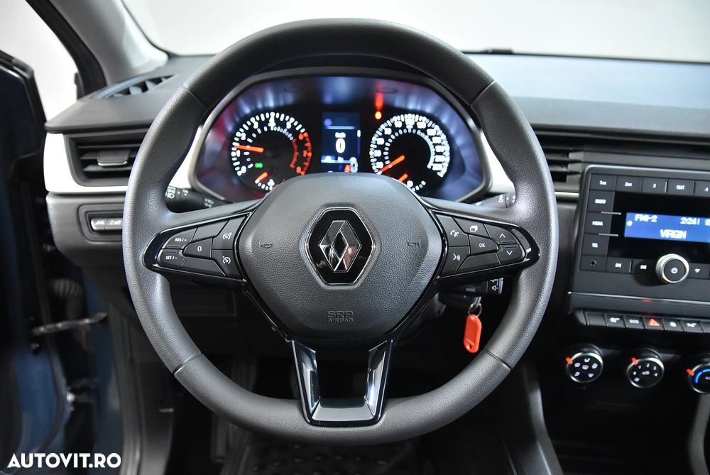 Renault Captur - 16