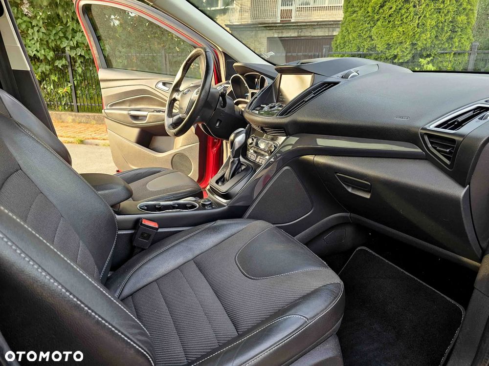 Ford Kuga 2.0 TDCi 4x4 Individual - 26