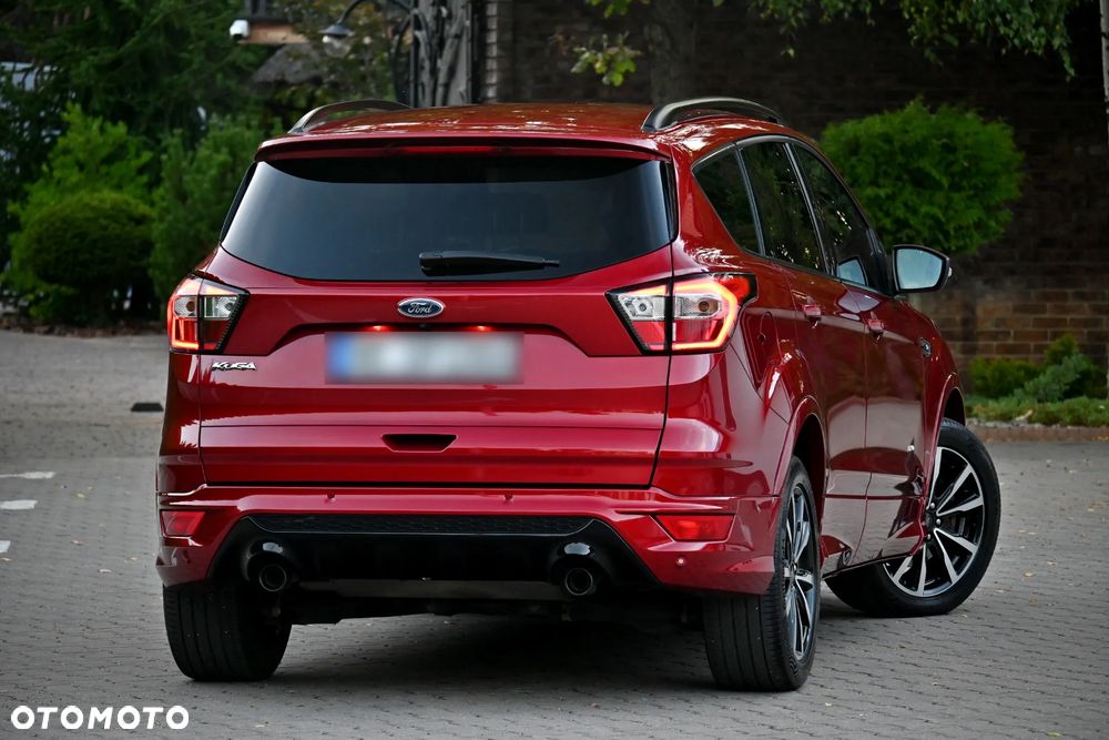 Ford Kuga 2.0 TDCi 4x4 ST-Line - 15