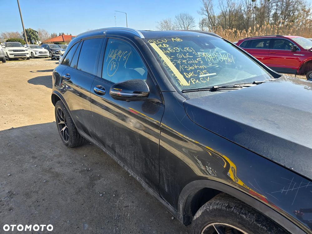 Mercedes-Benz GLC 300 4Matic 9G-TRONIC Edition Avantgarde - 7