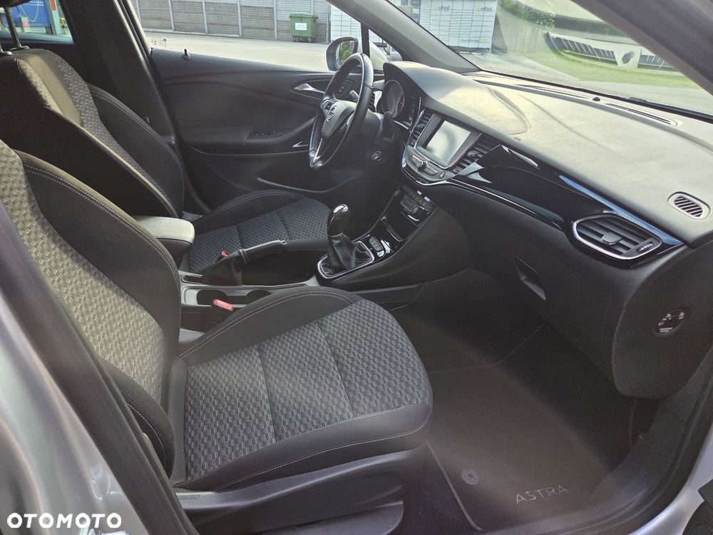 Opel Astra 1.4 Turbo Dynamic - 9