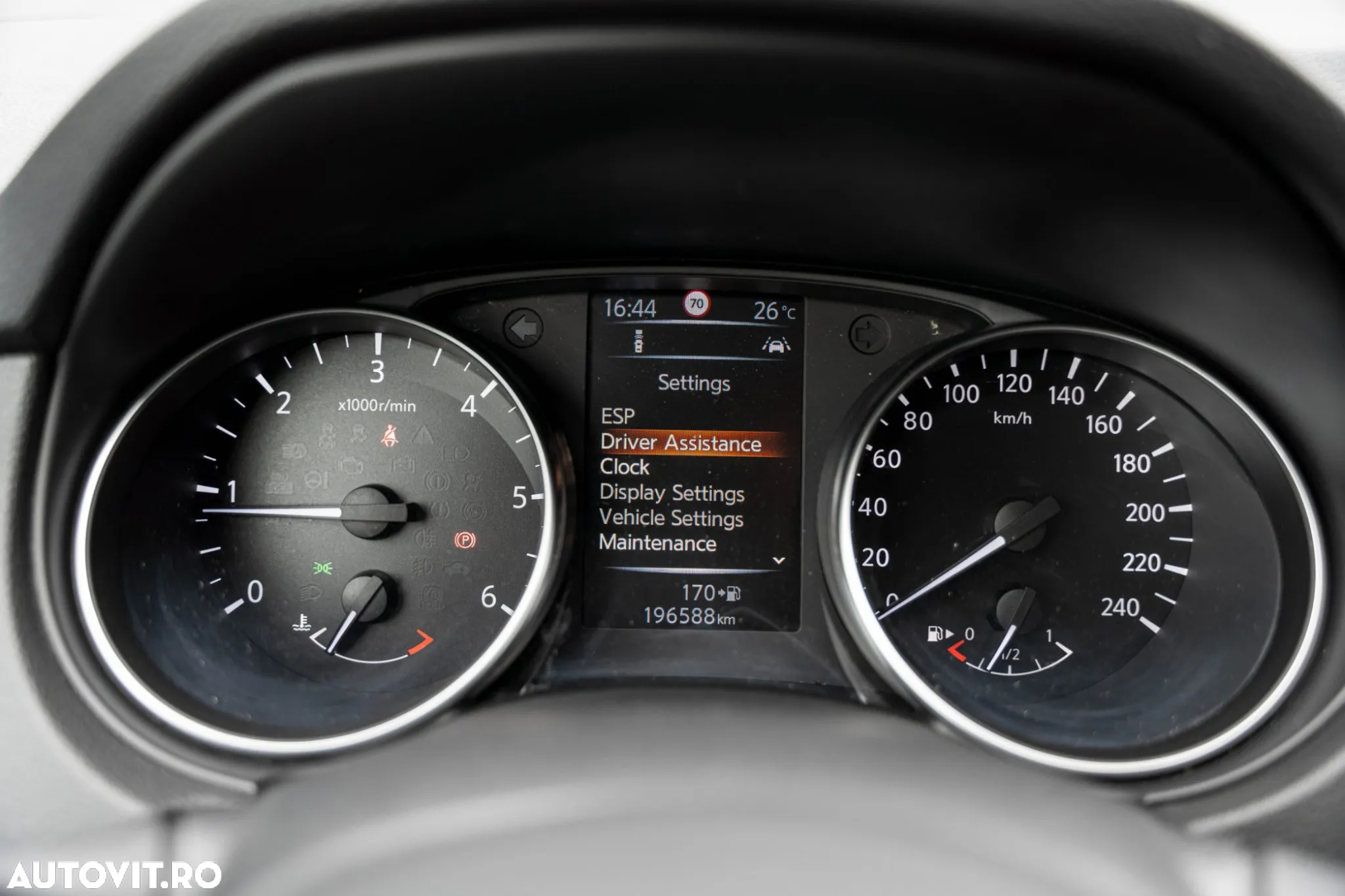 Nissan Qashqai 1.6 DCI Start/Stop N-Connecta - 22