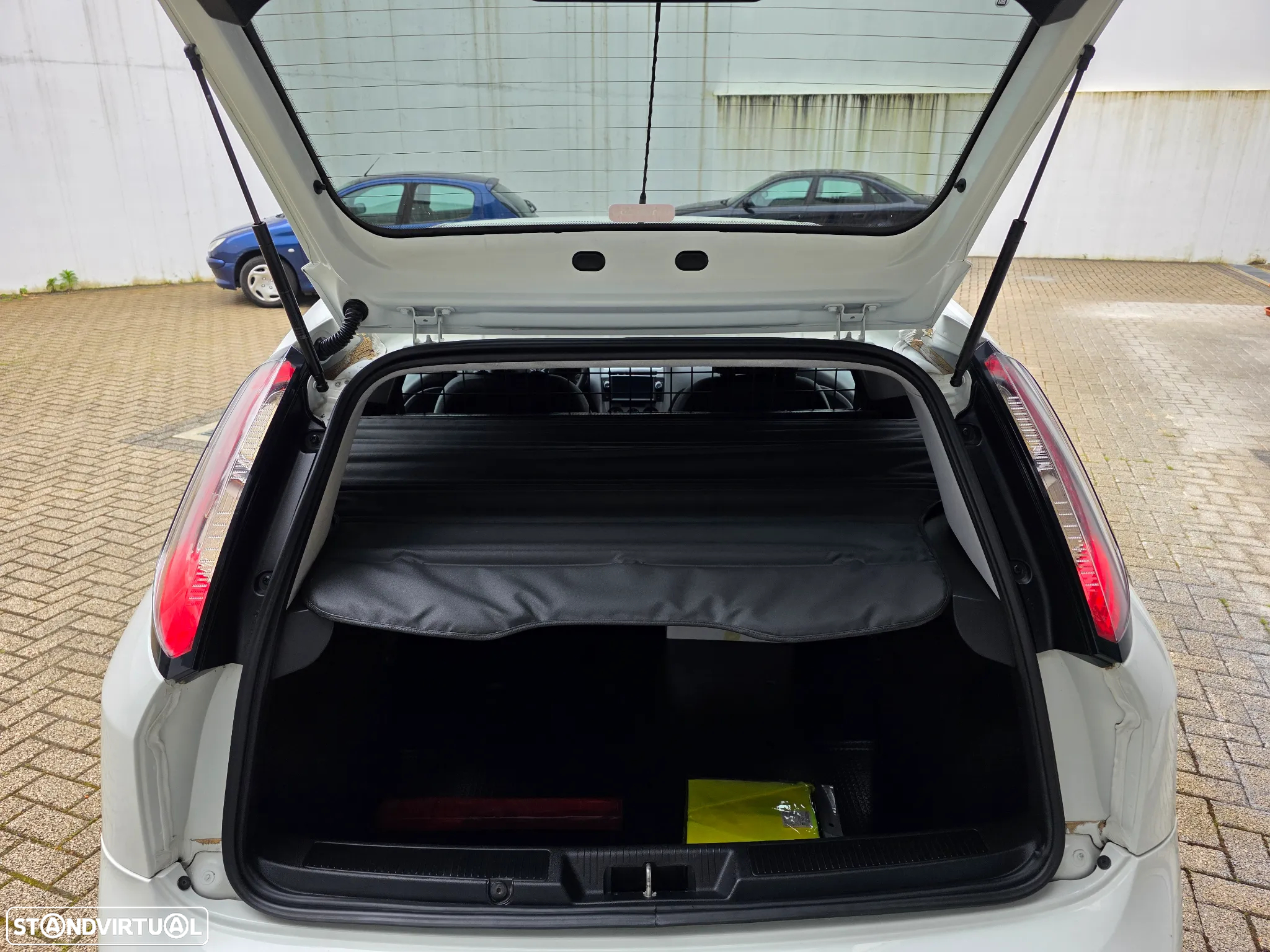 Fiat Grande Punto Van - 52