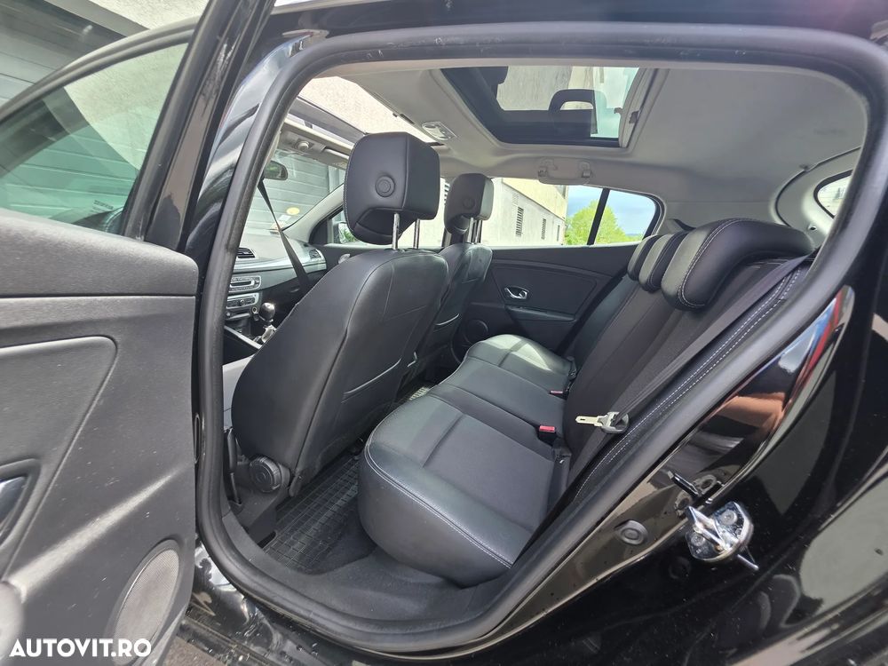 Renault Megane ENERGY dCi 110 Start & Stop Paris Business - 16