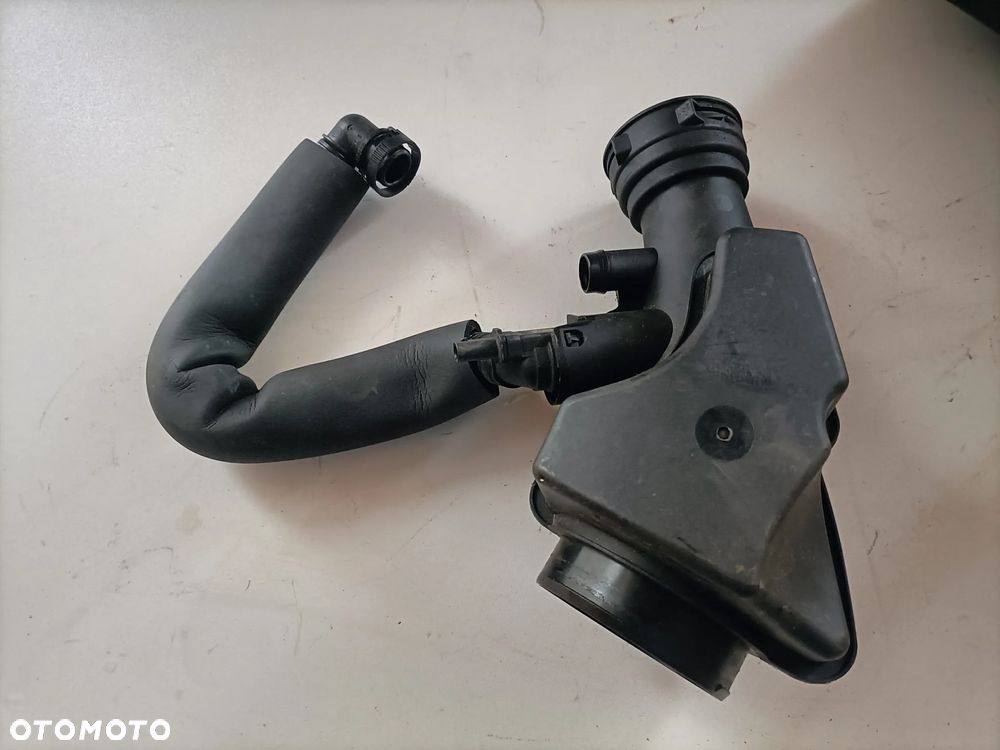 OBUDOWA FILTRA POWIETRZA REZONATOR BMW G20 G21 BENZYNA 8656981 8580424 - 4