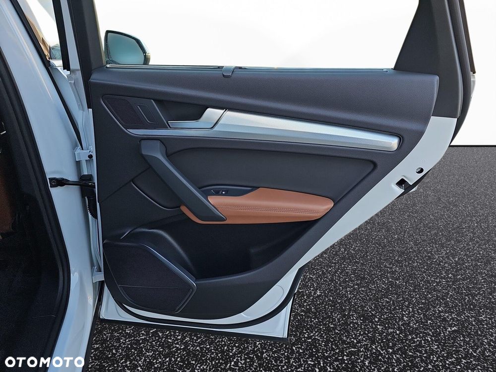 Audi Q5 Sportback - 30