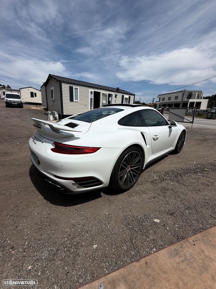 Porsche 911 (991) Turbo PDK - 8
