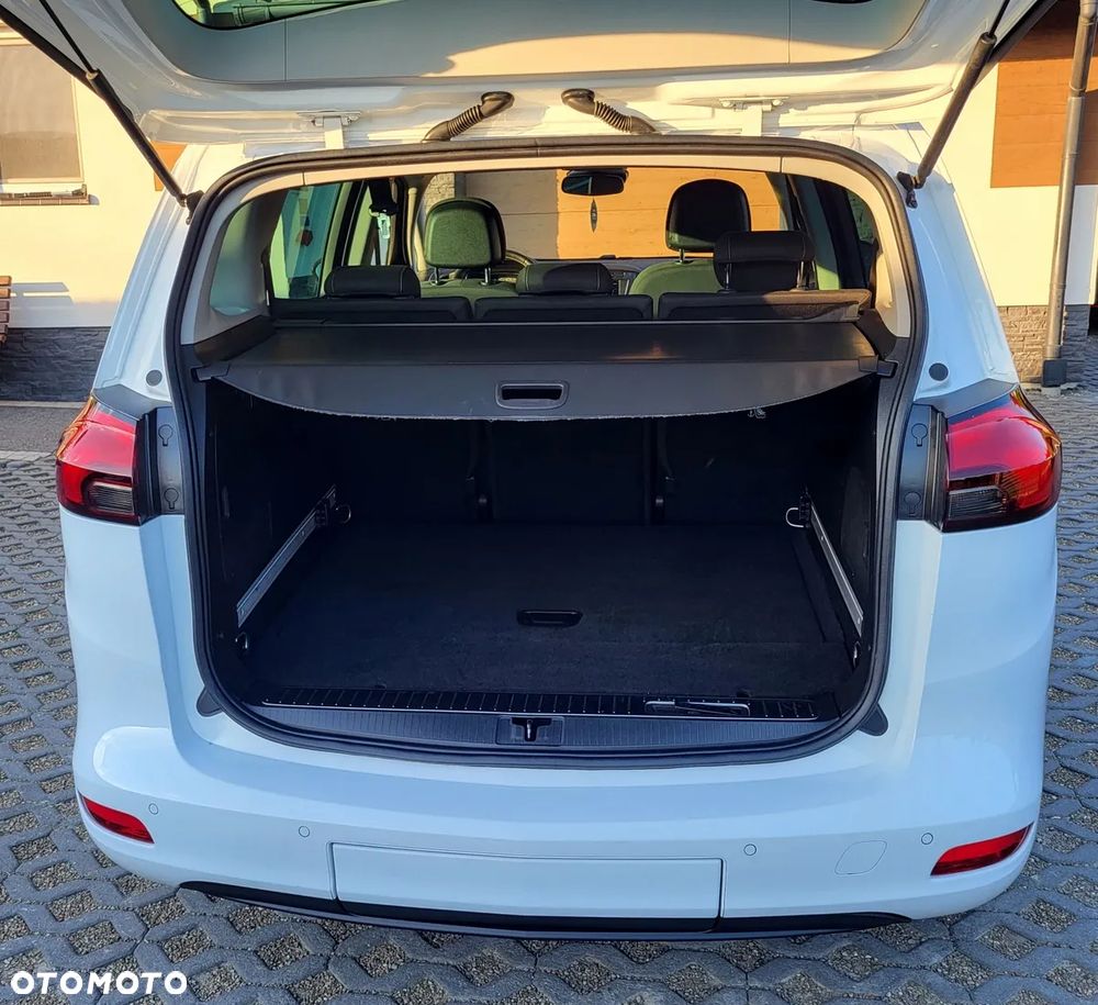 Opel Zafira - 28