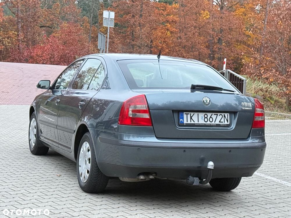 Skoda Octavia 2005 photo 4