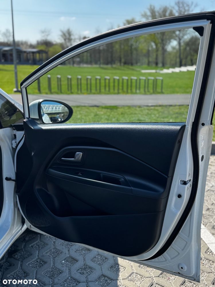 Kia Rio 1.2 Edition 7 - 12