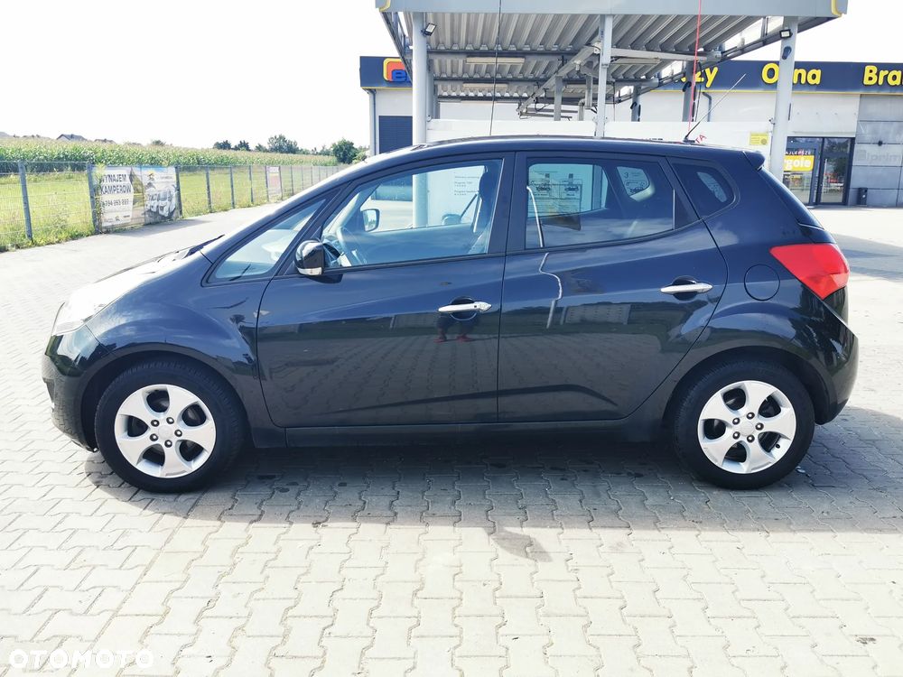 Kia Venga 1.6 CRDi 128 Business Line - 6