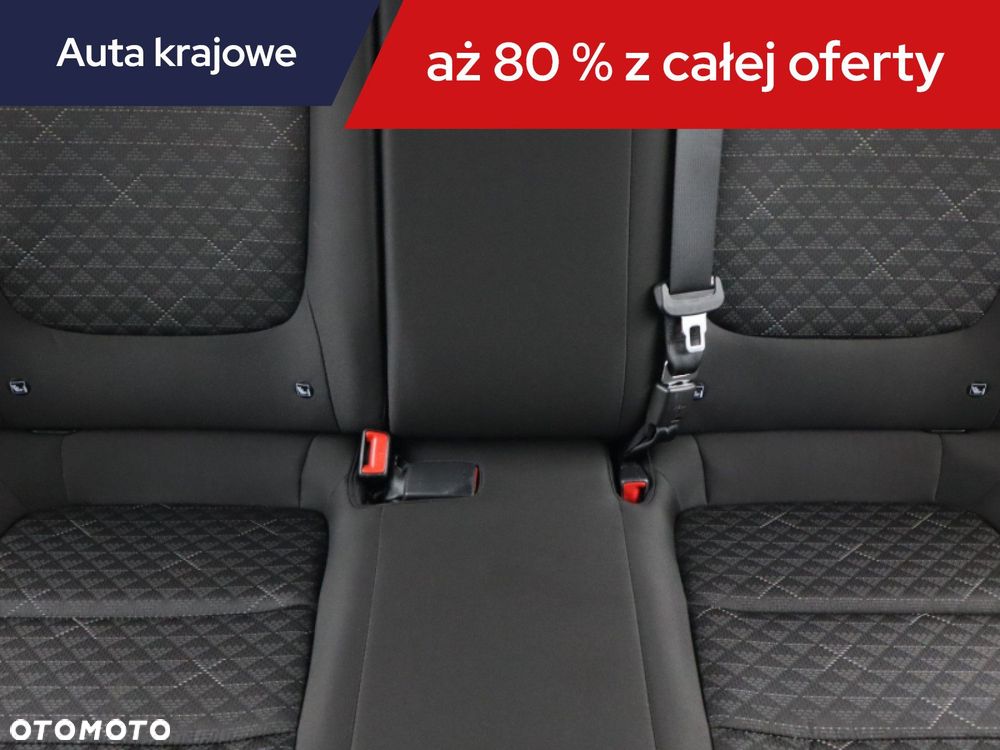 Kia Rio - 12