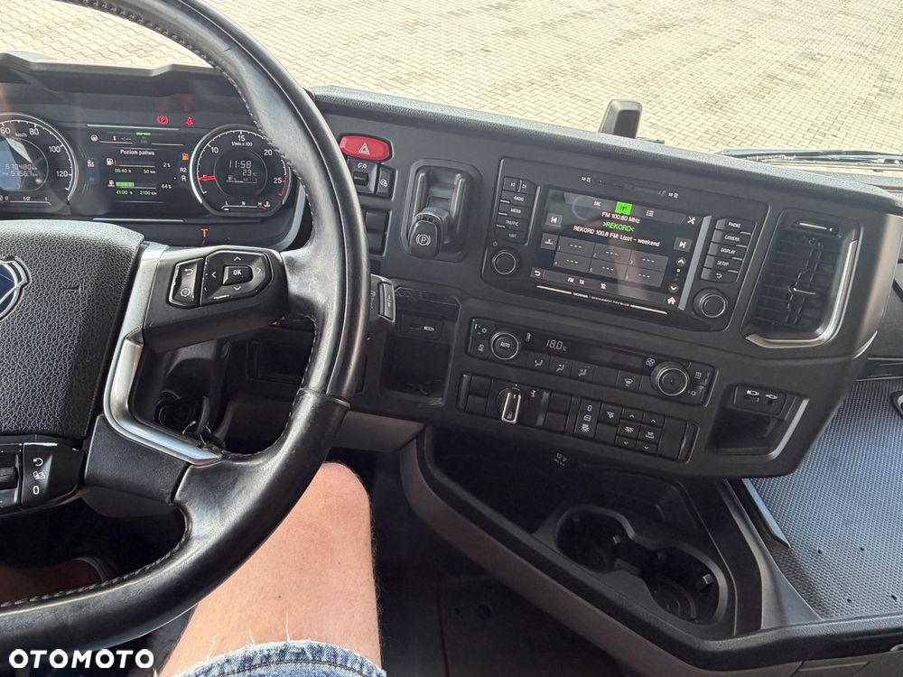 Scania R500 / RETARDER / KLIMATYZACJA POSTOJOWA / ACC / KLIMA / LEDY / PO KONTRKCIE SERWISOWYM / SERWISOWANA / SPROWADZONA - 32