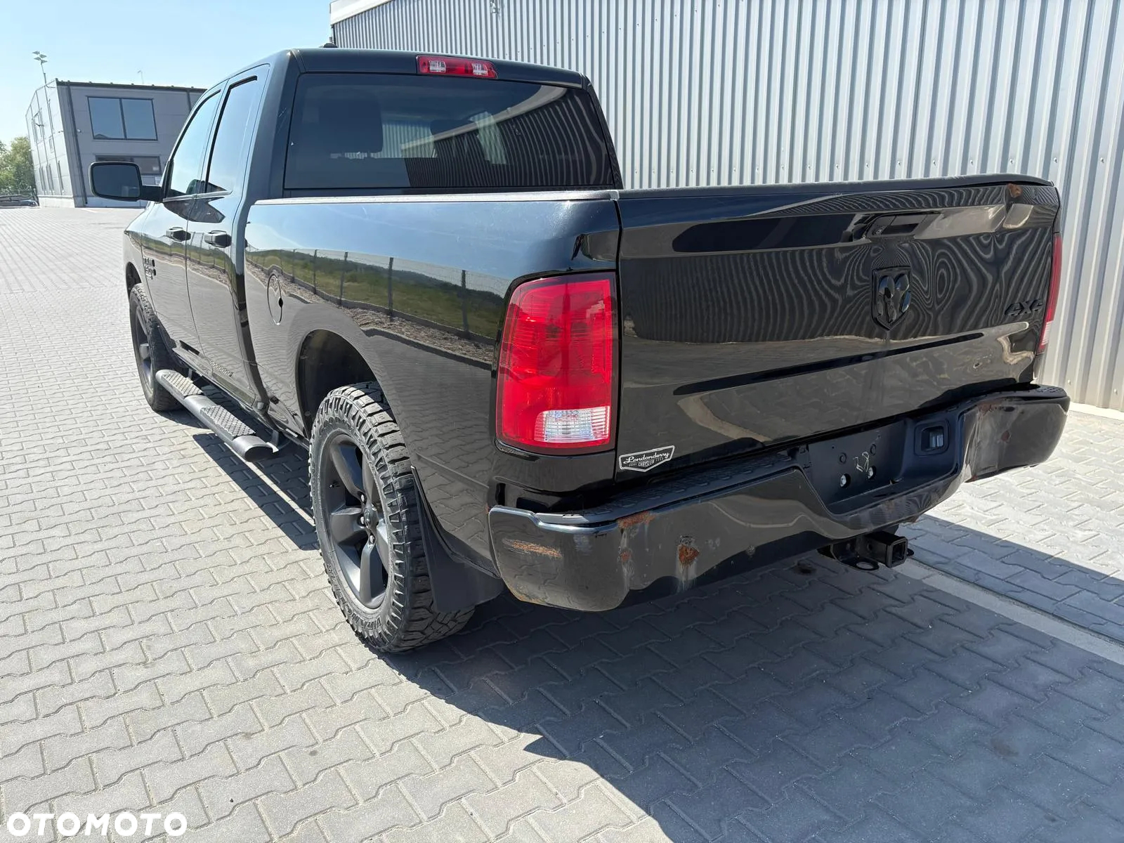 RAM 1500 - 8
