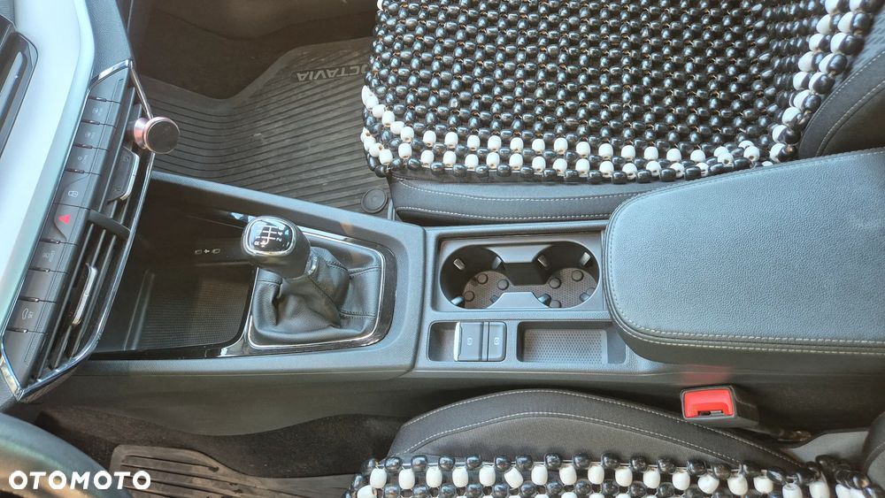 Skoda Octavia - 15