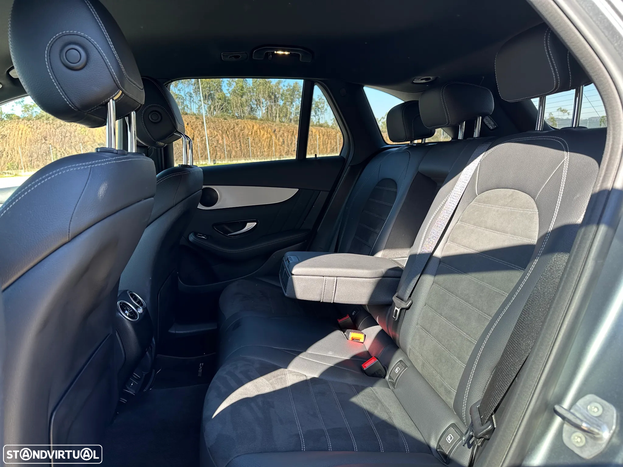 Mercedes-Benz GLC 300 de 4Matic - 22