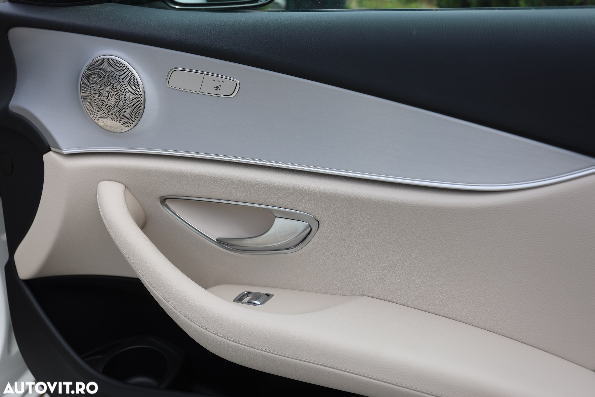 Mercedes-Benz E 300 9G-TRONIC Avantgarde - 38