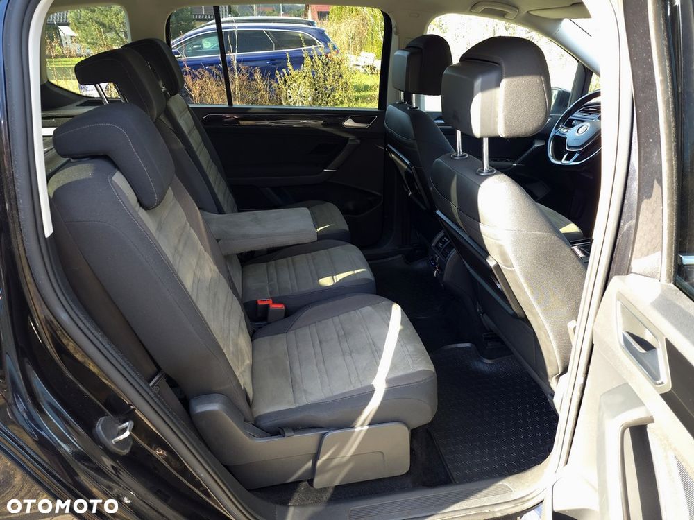 Volkswagen Touran 2.0 TDI BMT Highline - 9