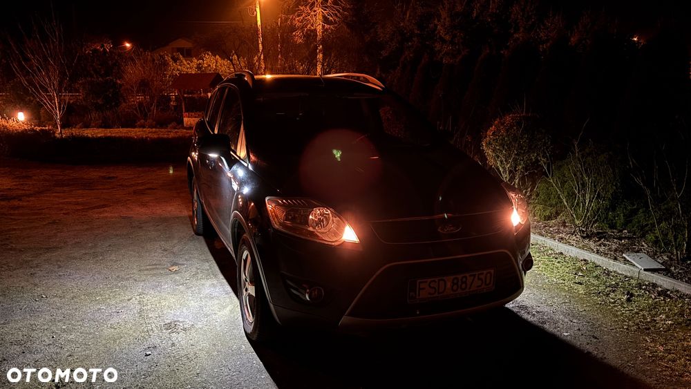 Ford Kuga 2.0 TDCi 2x4 Trend - 11