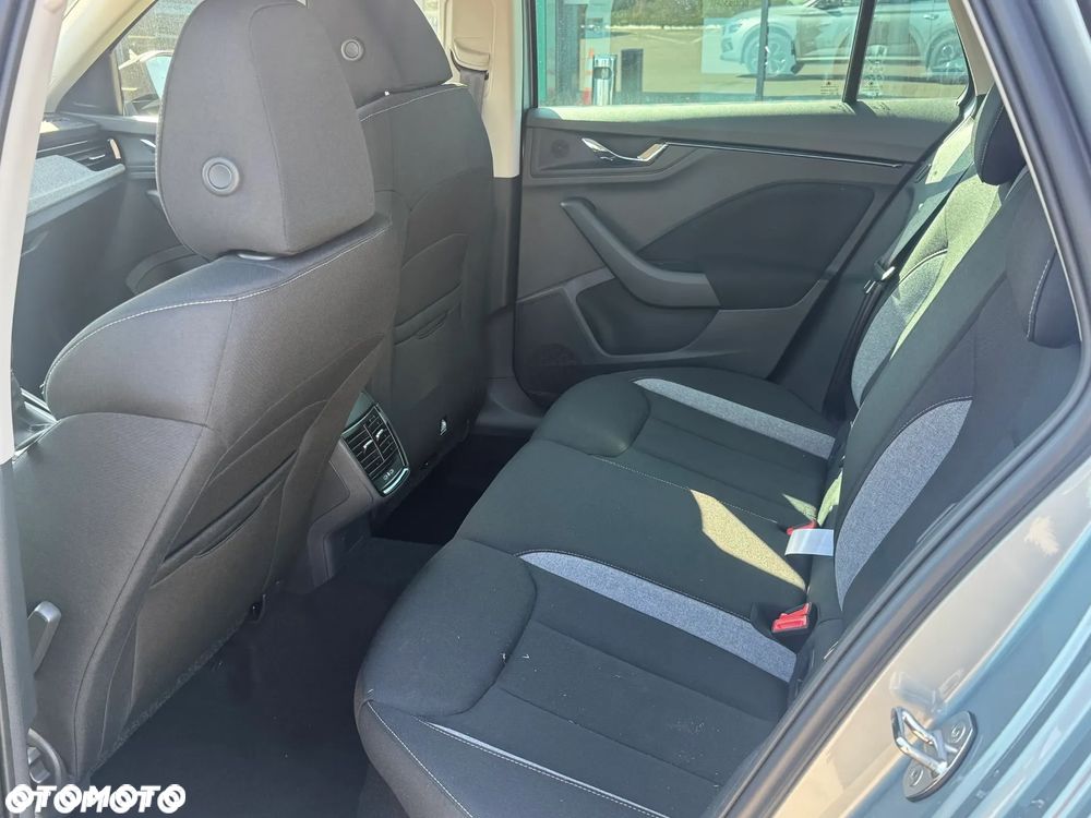 Skoda Kamiq 1.5 TSI Drive - 22