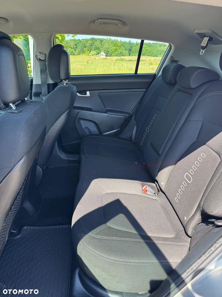 Kia Sportage 1.6 GDI L 2WD - 8